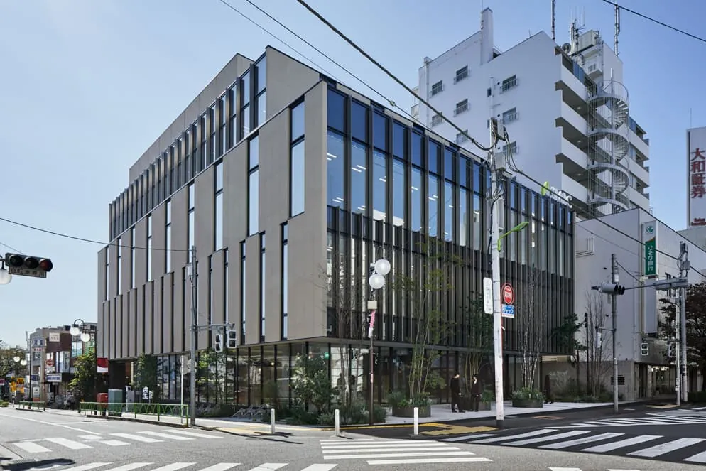面談場所のビル外観